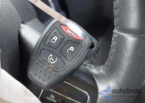 2016 Jeep Patriot Latitude z USA, uszkodzony, nr VIN 1C4NJPFA2GD659180